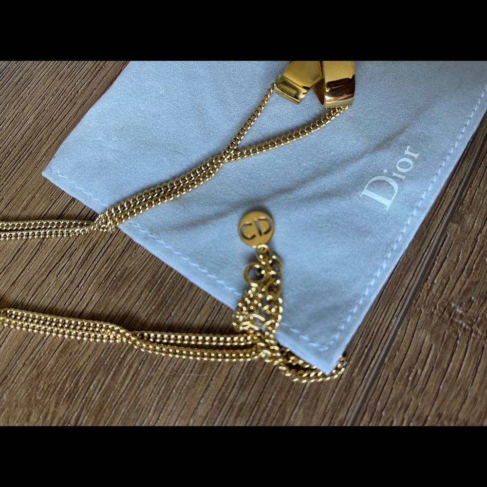 CHRISTIAN DIOR-AUTHENTIC Gold Pendant/Necklace - Picture 14 of 16